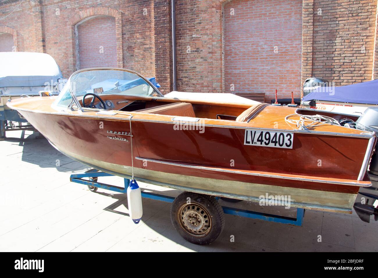Aquarama Model | la barca a motore dagli anni 50 | Das Motorboot aus den 50ern Foto Stock