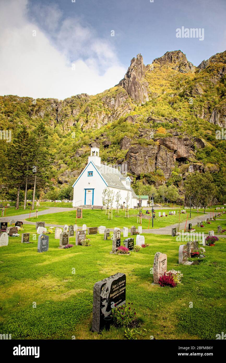 La Svolvaer Kapell, Chiesa di Norvegia, sulle isole Lofoten. Foto Stock
