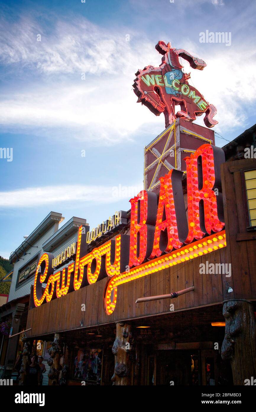 La storica Million Dollar Cowboy Bar in Jackson Wyoming. Foto Stock