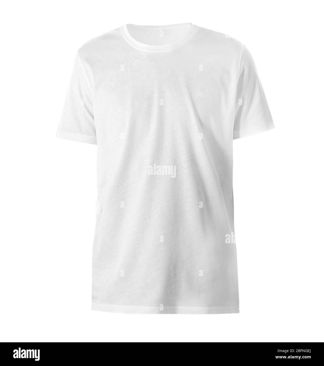 Vista frontale della t-shirt su sfondo bianco Foto Stock