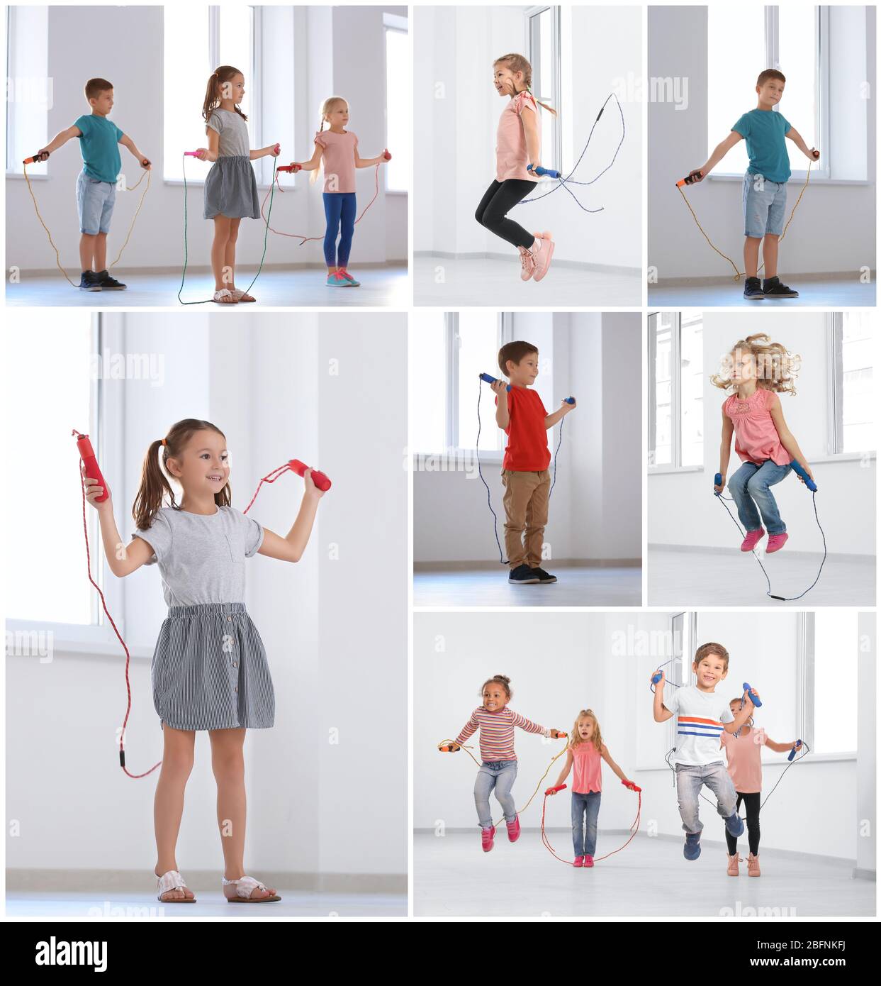 Collage di bambini con corde di salto in interni Foto Stock