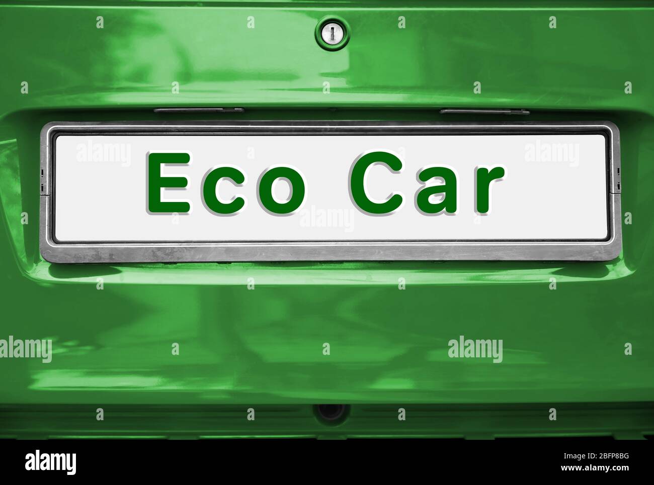 Concetto di auto Eco. Targa sulla vettura, primo piano. Foto Stock