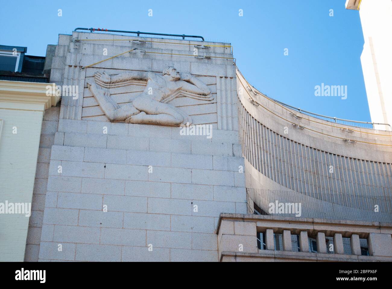 Architettura Art Deco degli anni '30 Vue Cinema West End, 3 Cranbourn Street, Leicester Square, West End, London WC2H di Thomas Somerford Foto Stock