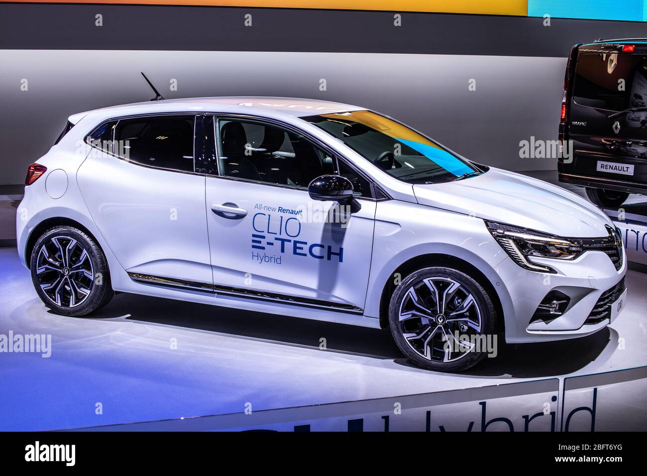 Bruxelles, Belgio, 09 gennaio 2020: Renault Clio V e-Tech Hybrid al Salone di Bruxelles Motor Show, quinta generazione, piattaforma CMF-B, vettura prodotta da Renault Foto Stock