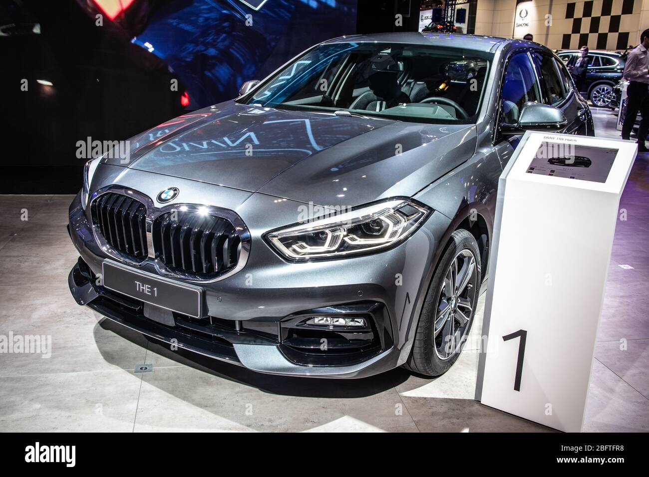 Bruxelles, Belgio, 2020 gennaio BMW 1 Serie 118i 5 porte, Brussels Motor Show, terza generazione, F40, berlina executive subcompatta prodotta dalla BMW Foto Stock