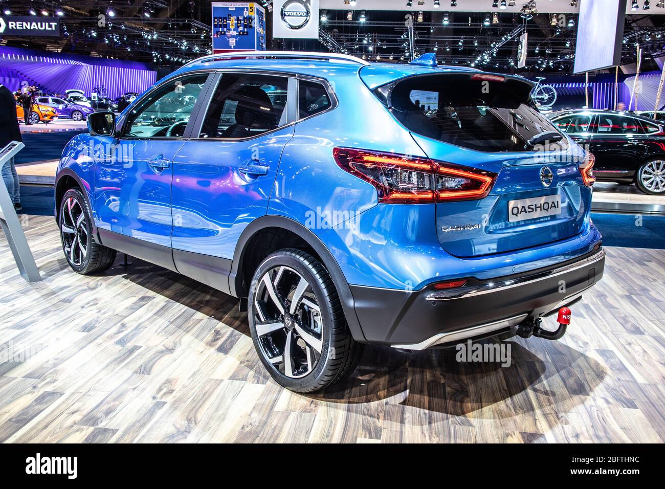 Bruxelles, Belgio, 2020 gennaio Nissan Qashqai, Brussels Motor Show, 2a generazione, J11, SUV crossover compatto prodotto dalla giapponese Nissan Foto Stock