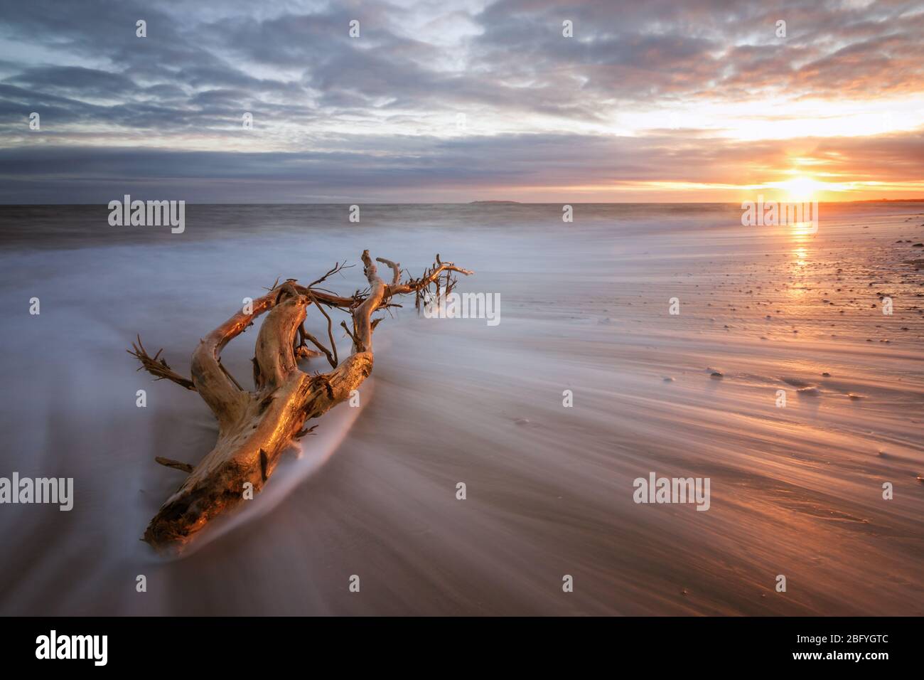 Tramonto a Ballyhealy Beach Wexford Foto Stock