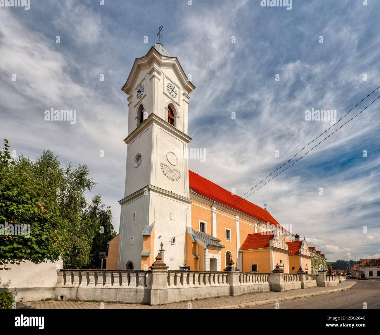 Chiesa cattolica a Gheorgheni, Terra di Szekely, Contea di Harghita, Transilvania, Romania Foto Stock