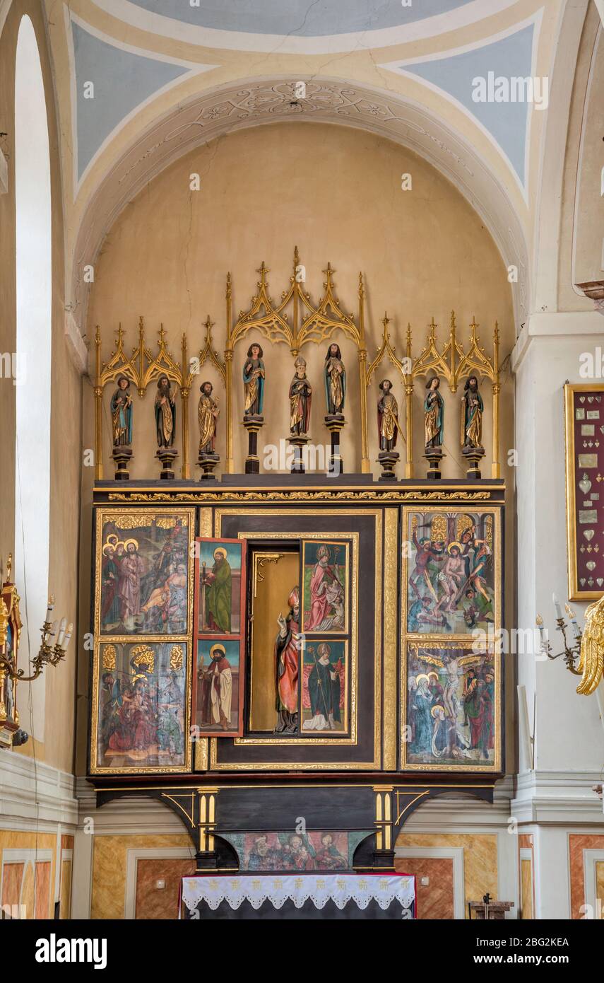 Altare di polittico, in stile barocco, presso la Collegiata di San Giuseppe a Kalisz, Wielkopolska, aka Grande Polonia Foto Stock