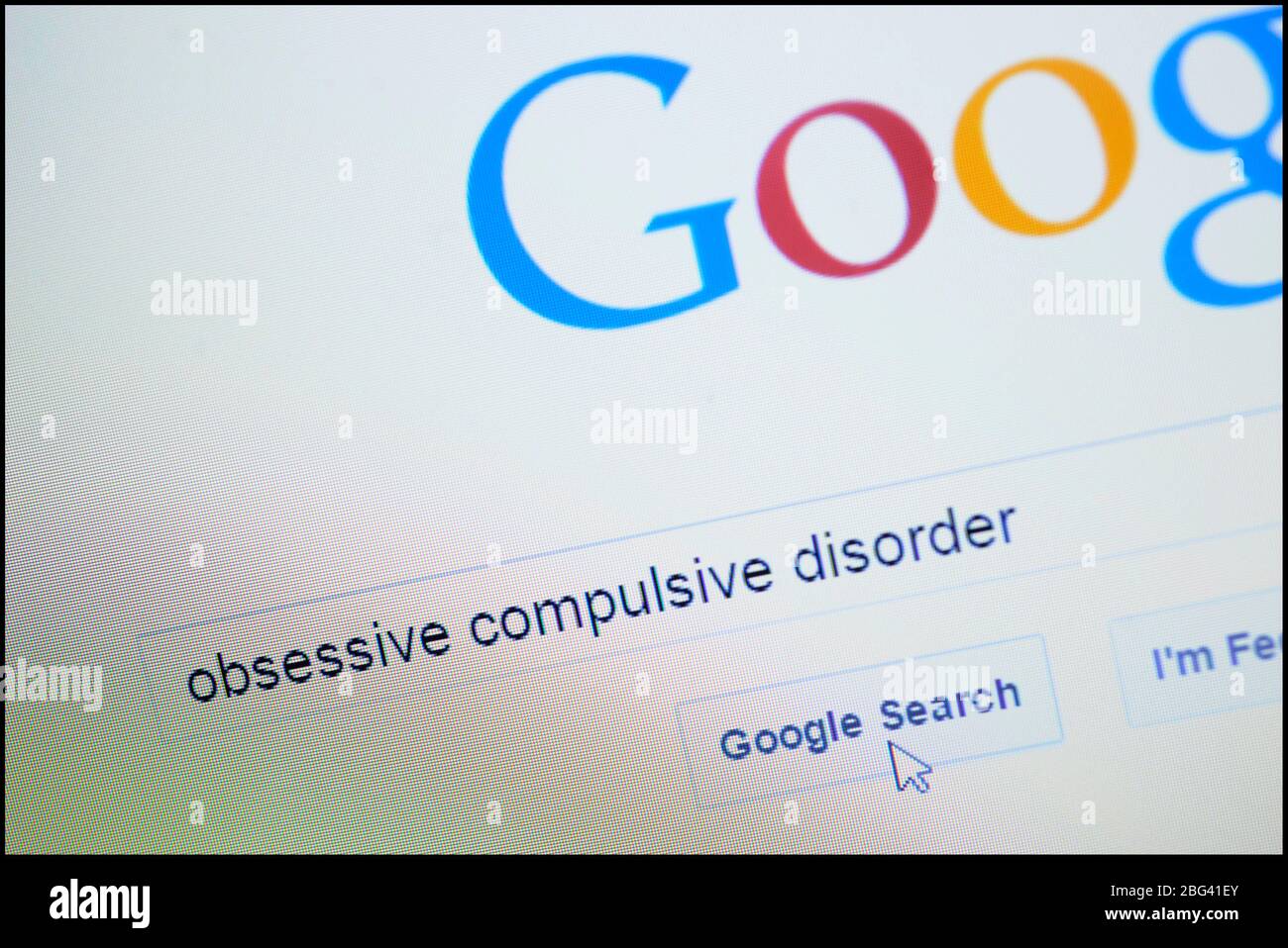 Disturbo ossessivo compulsivo digitato nella barra di ricerca sulla homepage di Google Foto Stock