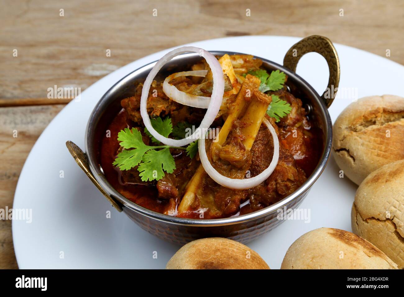 Piatto di carne di stile indiano o curry di montone Foto Stock