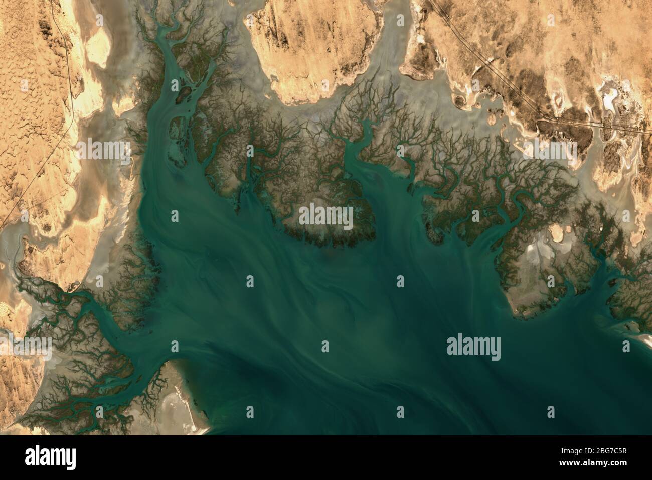 Immagine ad alta risoluzione di Bahia Adair, una baia all'estremità settentrionale del Golfo della California - contiene dati Copernicus Sentinel modificati (2019) Foto Stock
