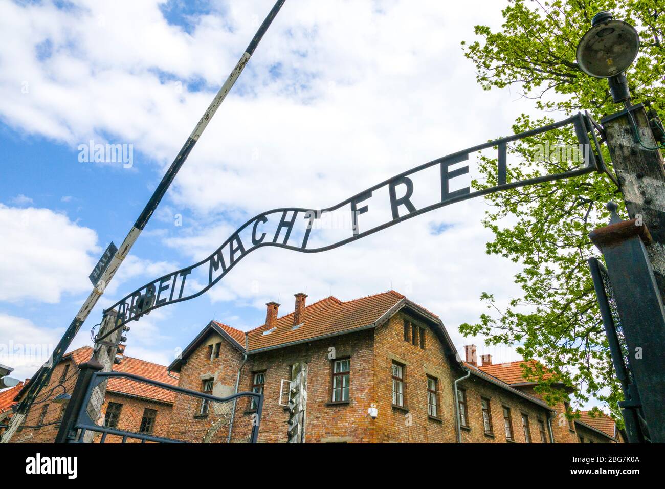 Arbeit macht frei Auschwitz Birkenau campo di concentramento Oświęcim Museo Polonia meridionale Europa UE Unesco Foto Stock