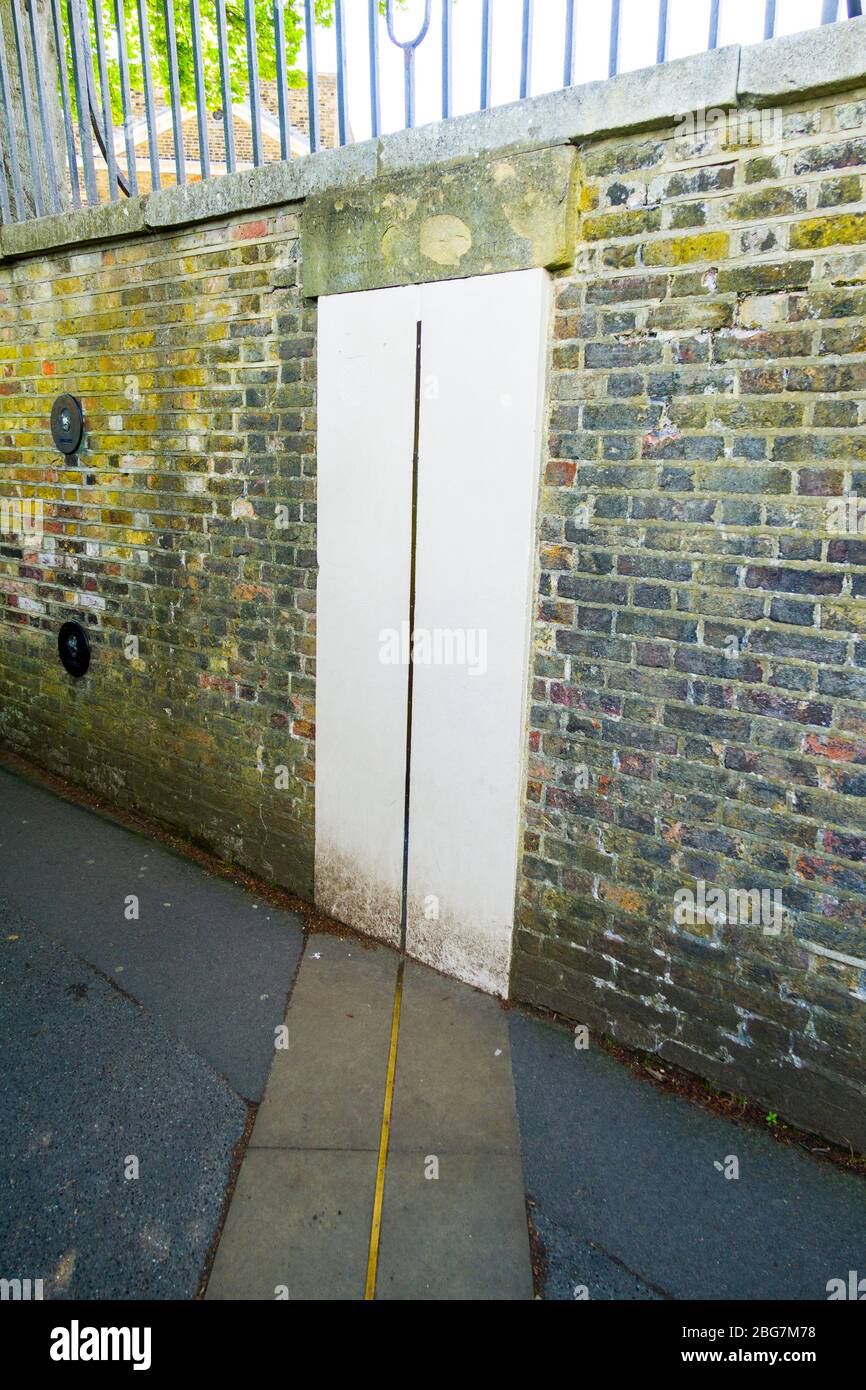 Prime Meridian Line Greenwich England Zero Longitude Hemisferes London UK Europe EU Foto Stock