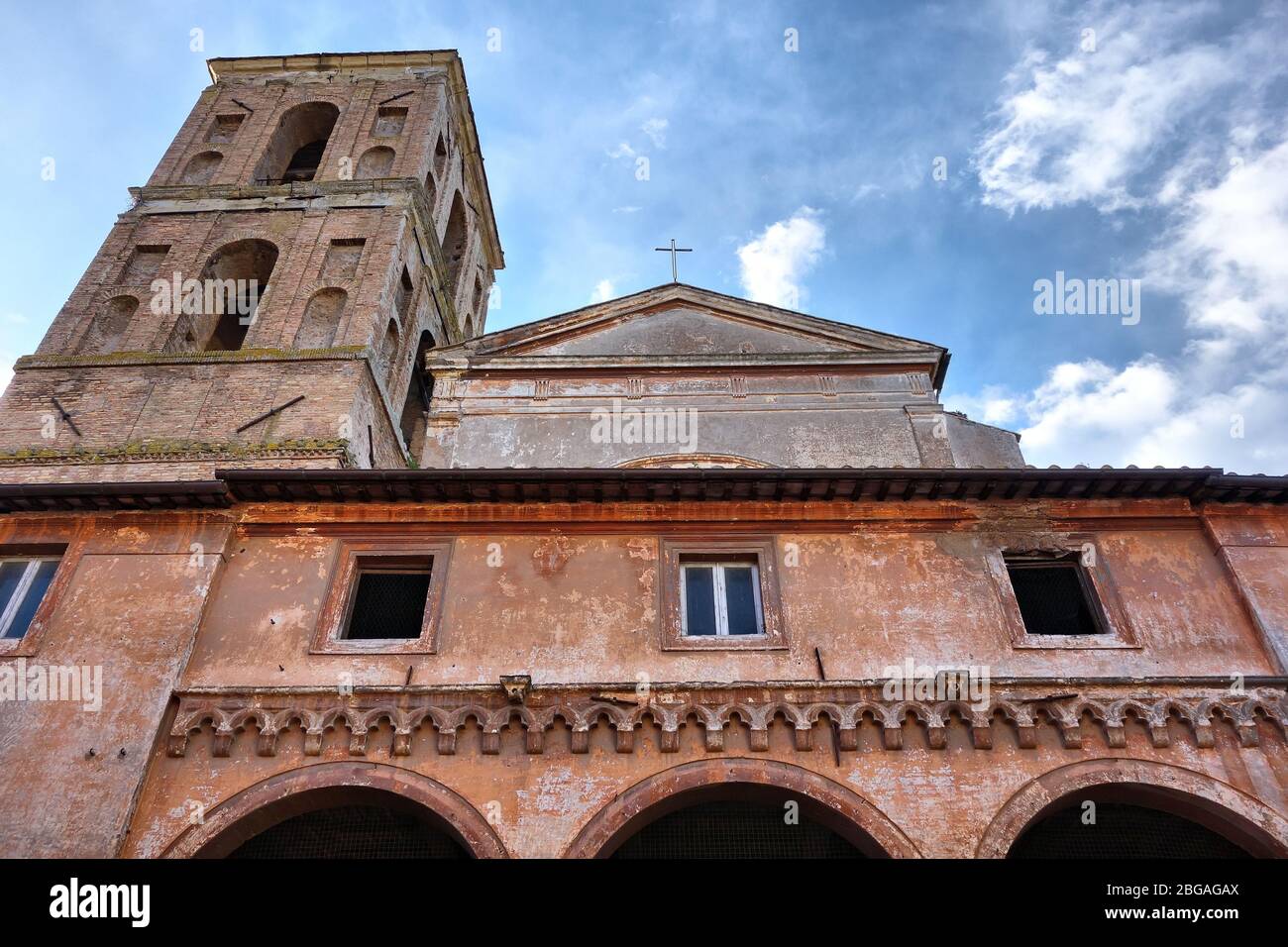 Santa Maria Assunta e Sant'Anastasia Cattedrale neoclassica cattolica romana a Nepi, regione Lazio, Italia Foto Stock