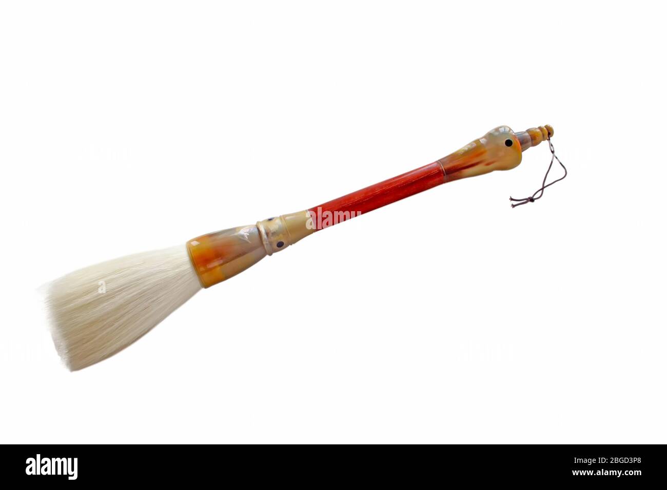 Pennello cinese per scrivere su sfondo bianco. Uno dei tradizionali£¬di cancelleria cinese che è principalmente usato per scrivere a mano. Foto Stock