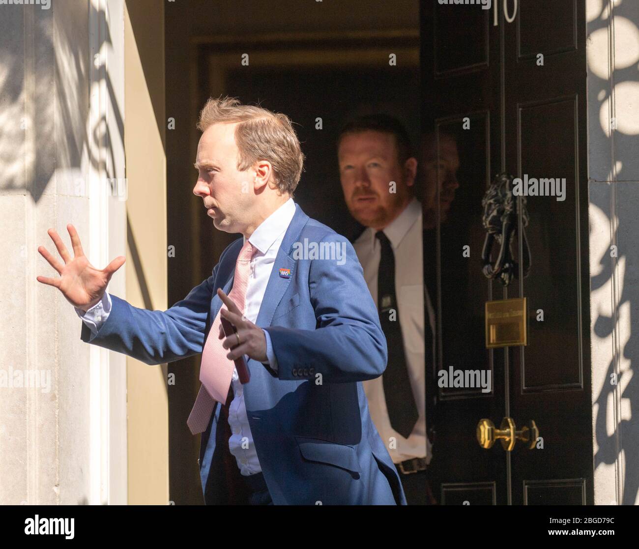 Londra, Regno Unito. 21 Apr 2020. Matt Hancock Health Secretary lascia un incontro al Gabinetto al 10 Downing Street, Londra Credit: Ian Davidson/Alamy Live News Foto Stock