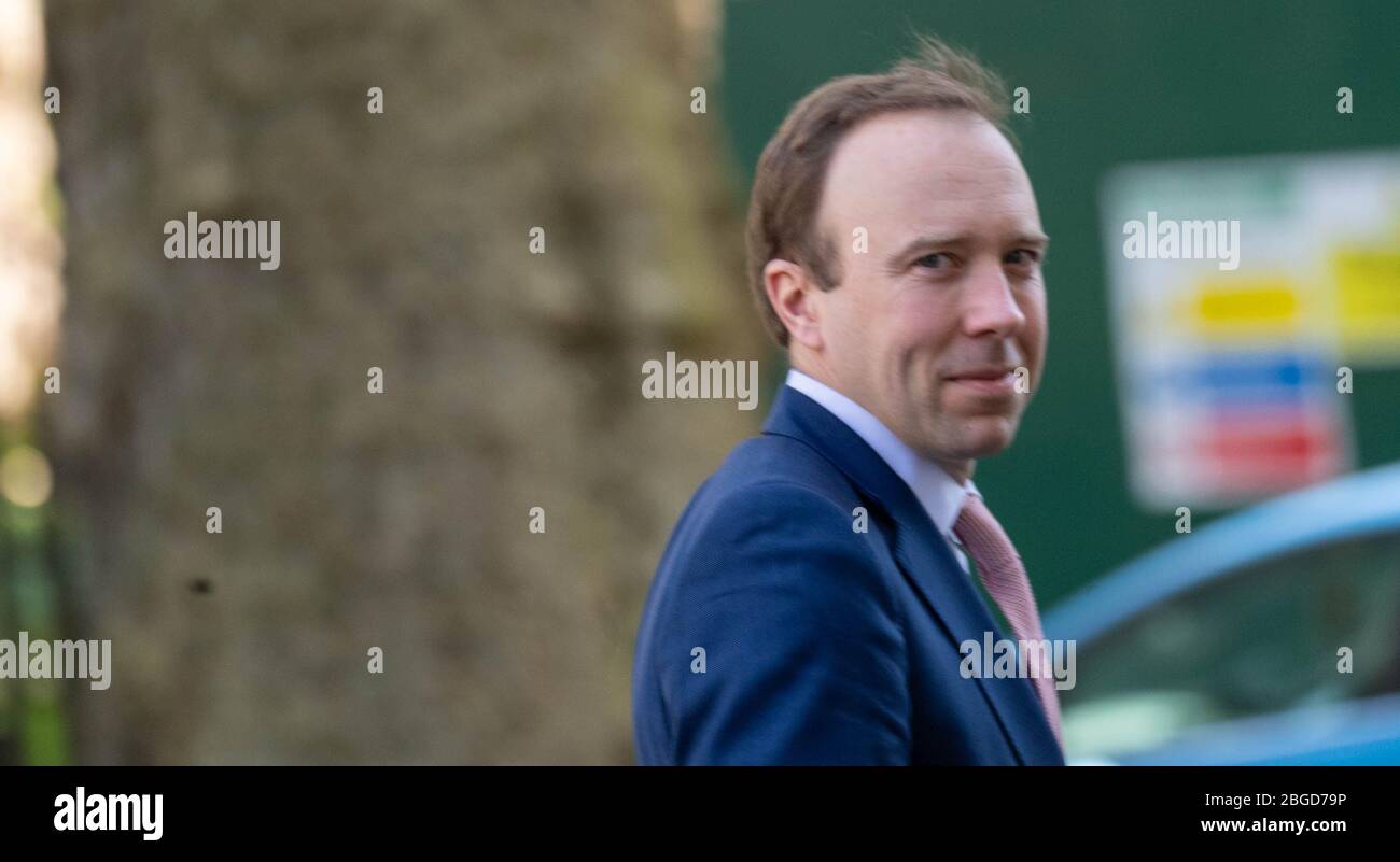Londra, Regno Unito. 21 Apr 2020. Matt Hancock Health Secretary lascia un incontro al Gabinetto al 10 Downing Street, Londra Credit: Ian Davidson/Alamy Live News Foto Stock