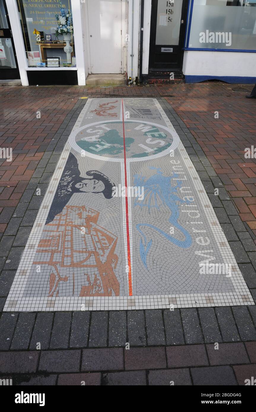 Greenwich Meridian Line Mosaic in Sun Street, Waltham Abbey, Essex Foto Stock