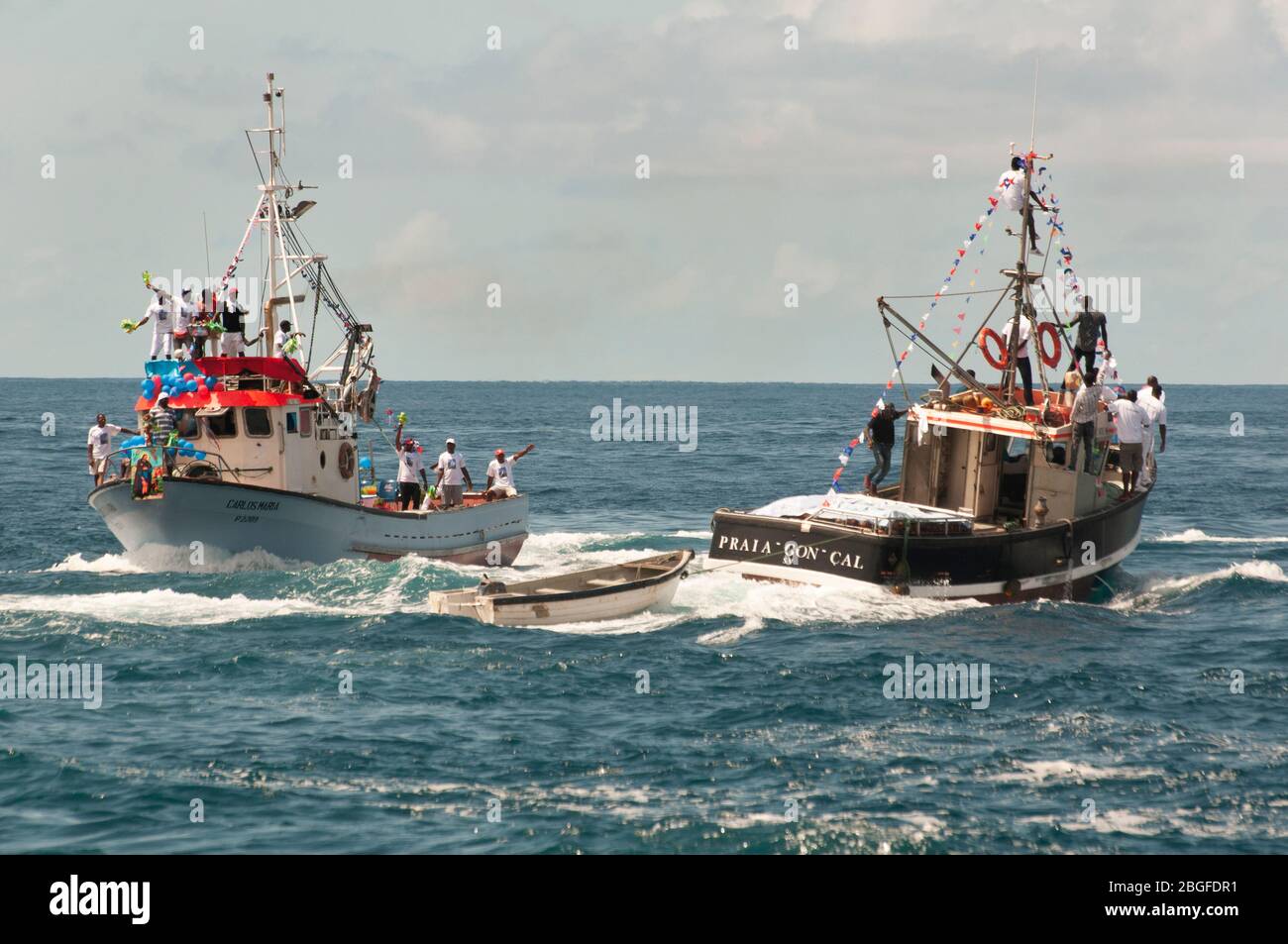 Barche al festival di pesca a Cidade Velha, Capo Verde Foto Stock