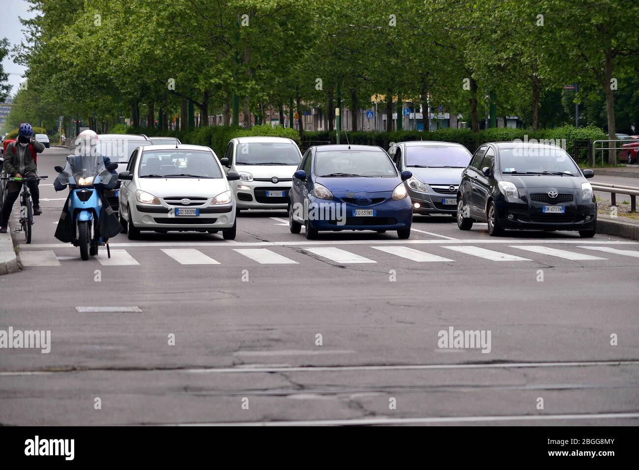 Milano, aumento della mobilità nonostante l'emergenza coronavirus (Maurizio Maule/Fotogramma, Milano - 2020-04-21) p.s. la foto e' utilizzabile nel rispetto del contenuto in cui e' stata vista, e senza intenzione diffamatorio del decoro delle persone rappresente Foto Stock