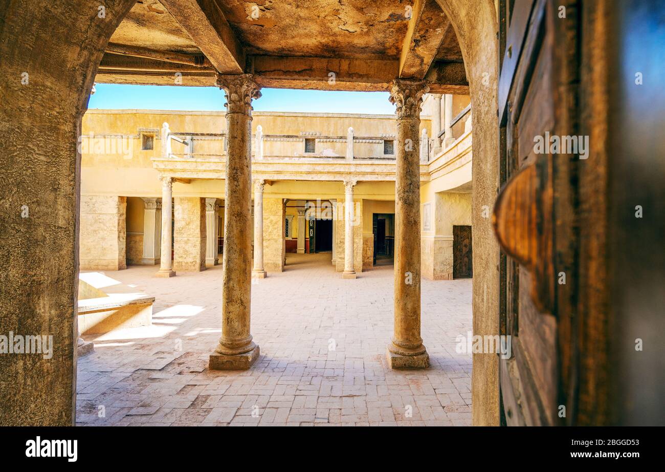 Ouarzazate, Marocco - 18 marzo 2020: Set cinematografico presso gli Studios Cinema Atlas Foto Stock