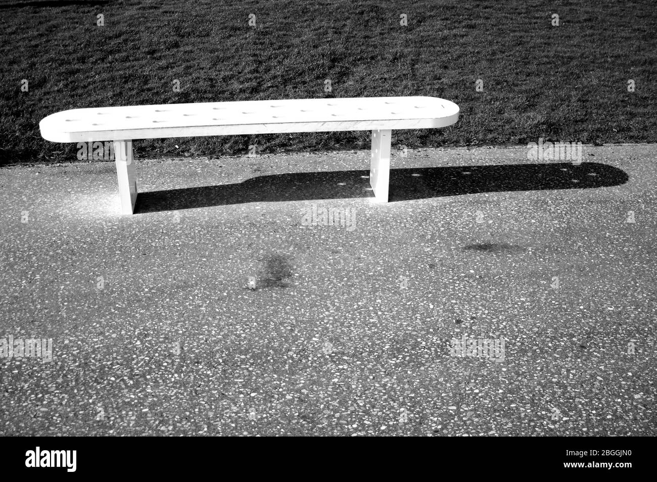 Banco in autunno park Foto Stock