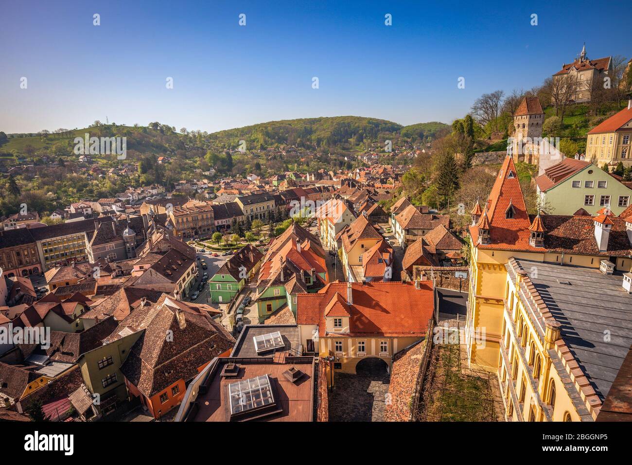Città vecchia di Sighisoara - vista aerea. Sighisoara, Mures County, Romania. Foto Stock