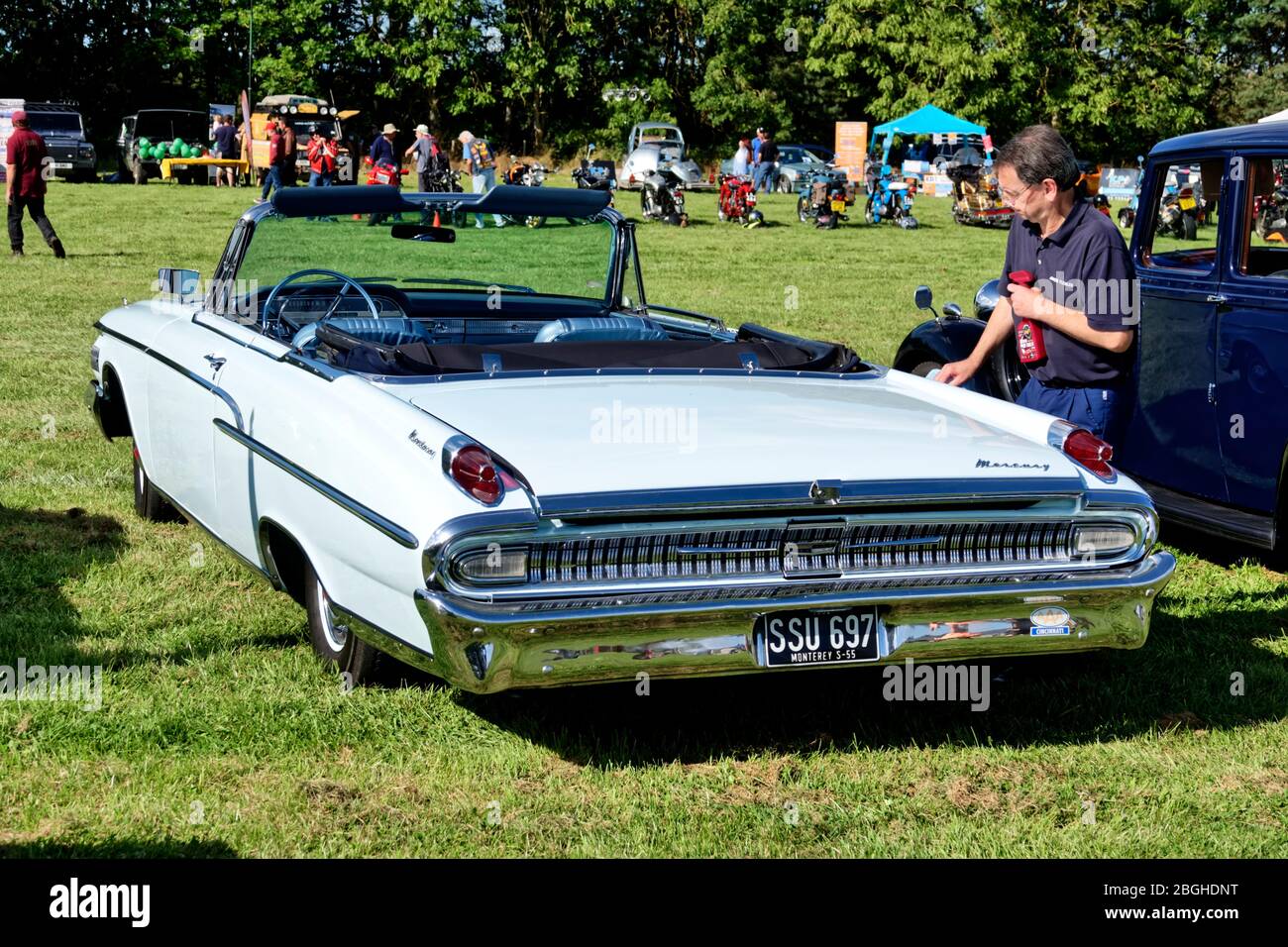 Westbury, Wiltshire / Regno Unito - 1 settembre 2019: A 1962 Mercury Monterey S-55 Convertible Classic American Car 2 porte (SSU 697) Foto Stock