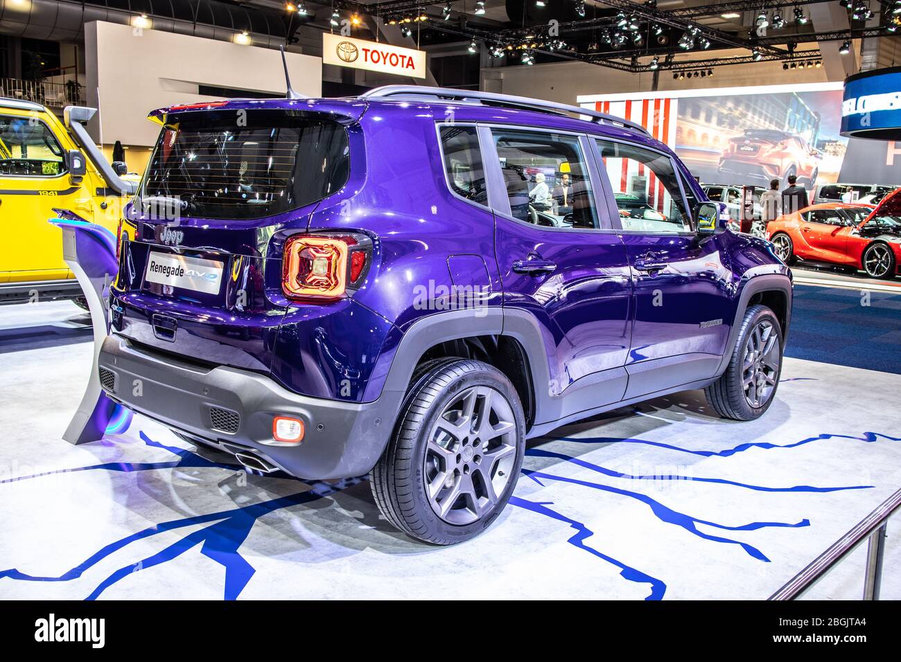 Bruxelles, Belgio, 09 gennaio 2020: jeep elettrica Renegade 4xE al Salone dell'automobile di Bruxelles, BU/520, Facelift, SUV trasversale subcompatto prodotto da Jeep Foto Stock