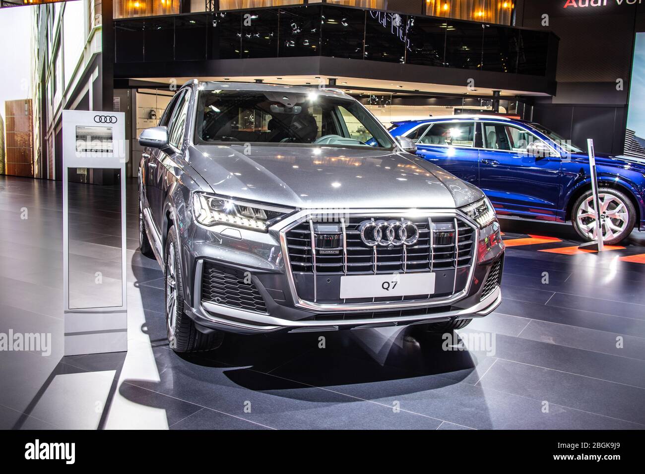 Bruxelles, Belgio, 2020 gennaio Audi Q7 50 TDI quattro, Brussels Motor Show, seconda generazione, 2 ° gen. Facelift, Typ 4M, SUV prodotto da Audi AG Foto Stock