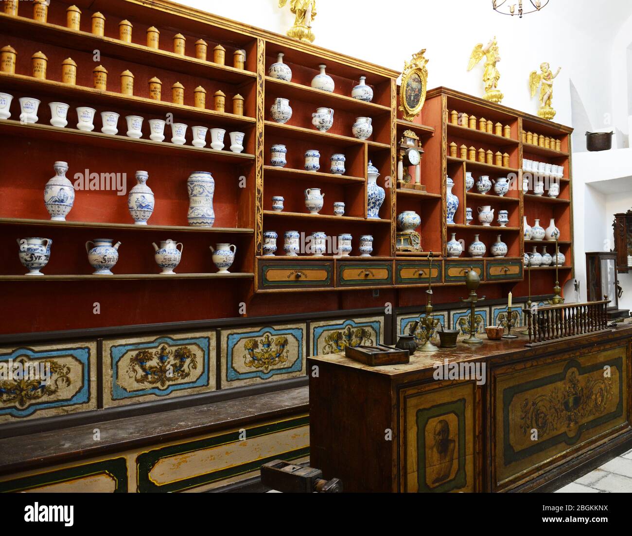La vecchia farmacia della Chiesa Francescana e Monastero di Dubrovnik. Foto Stock