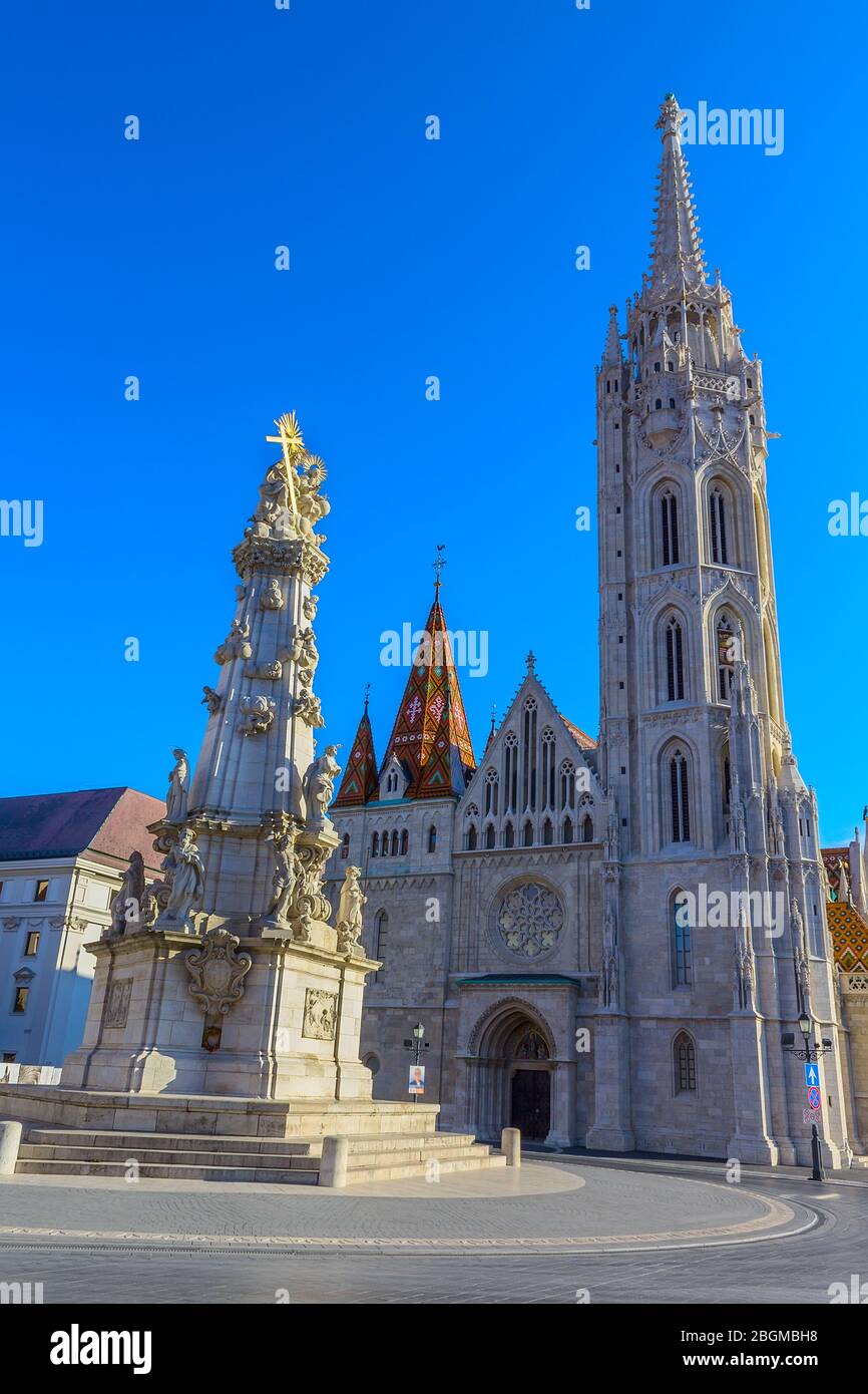 Chiesa di San Mattia nel territorio del bastione di pesca. Budapest, Ungheria Foto Stock
