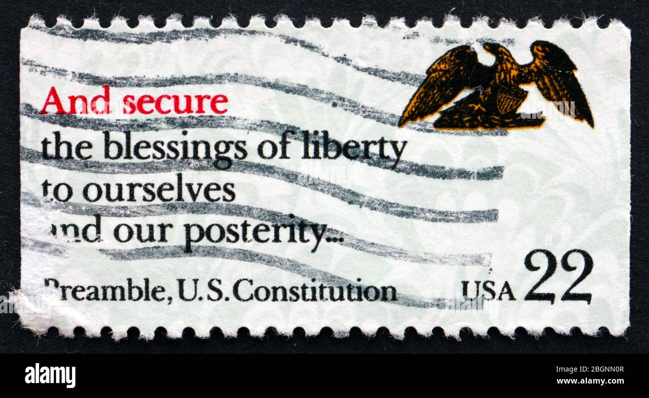 STATI UNITI D'AMERICA - CIRCA 1987: Un francobollo stampato negli Stati Uniti mostra preambolo, Costituzione degli Stati Uniti, stesura del Bicentenario della Costituzione, e Secu Foto Stock
