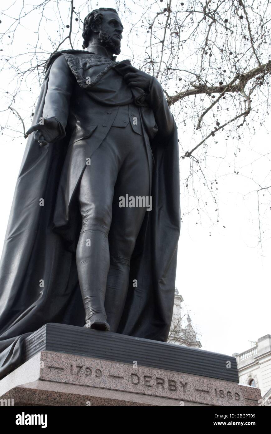 Statua del conte di Derby in Parliament Square, Londra SW1 di Matthew Noble Foto Stock