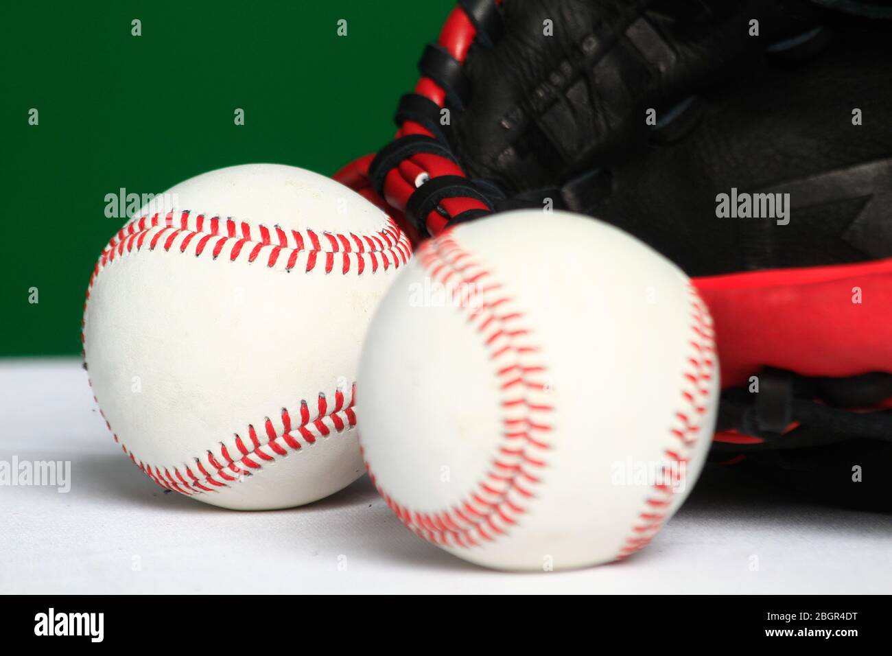 Guanto, palla, pipistrello, accessori baseball, equipaggiamento da baseball, Guante, pelota, bat,accessorios del Besbol, equipaggiamento de Beisbol, (Photo:Luis GU Foto Stock