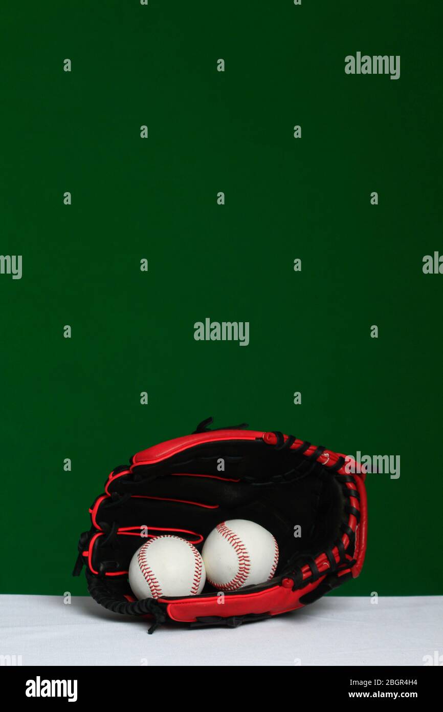 Guanto, palla, pipistrello, accessori baseball, equipaggiamento da baseball, Guante, pelota, bat,accessorios del Besbol, equipaggiamento de Beisbol, (Photo:Luis GU Foto Stock