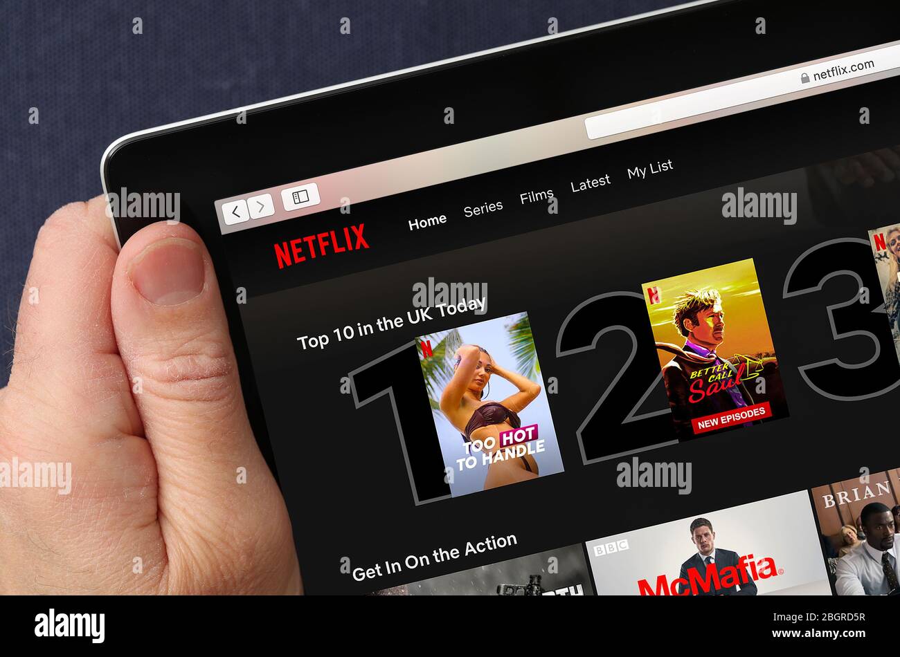 Guardare Netflix su un iPad Foto Stock