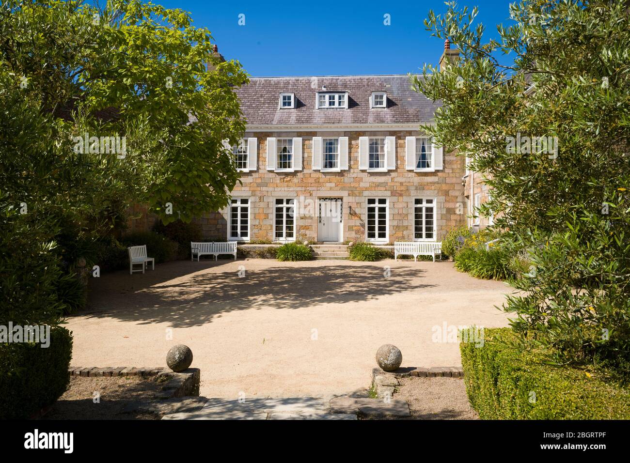 Les Augres Manor, ex casa di Gerald Durrell fondatore di Jersey Zoo e Durrell Wildlife Conservation Trust nelle Isole del canale Foto Stock