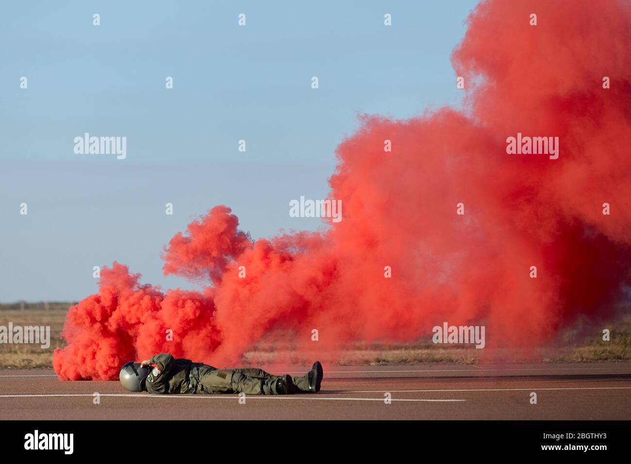 MENDOZA, ARGENTINA, 10 giugno 2015. Simulacro, espelle pilota salvataggio mostra, IV Brigada Aérea, Las Heras. Foto: Axel Lloret / www.allofotografia.com Foto Stock