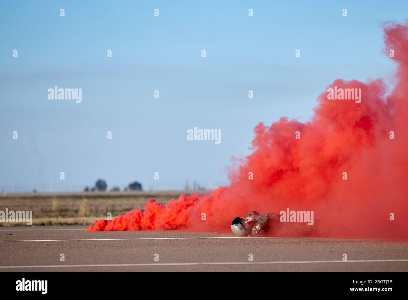 MENDOZA, ARGENTINA, 10 giugno 2015. Simulacro, espelle pilota salvataggio mostra, IV Brigada Aérea, Las Heras. Foto: Axel Lloret / www.allofotografia.com Foto Stock