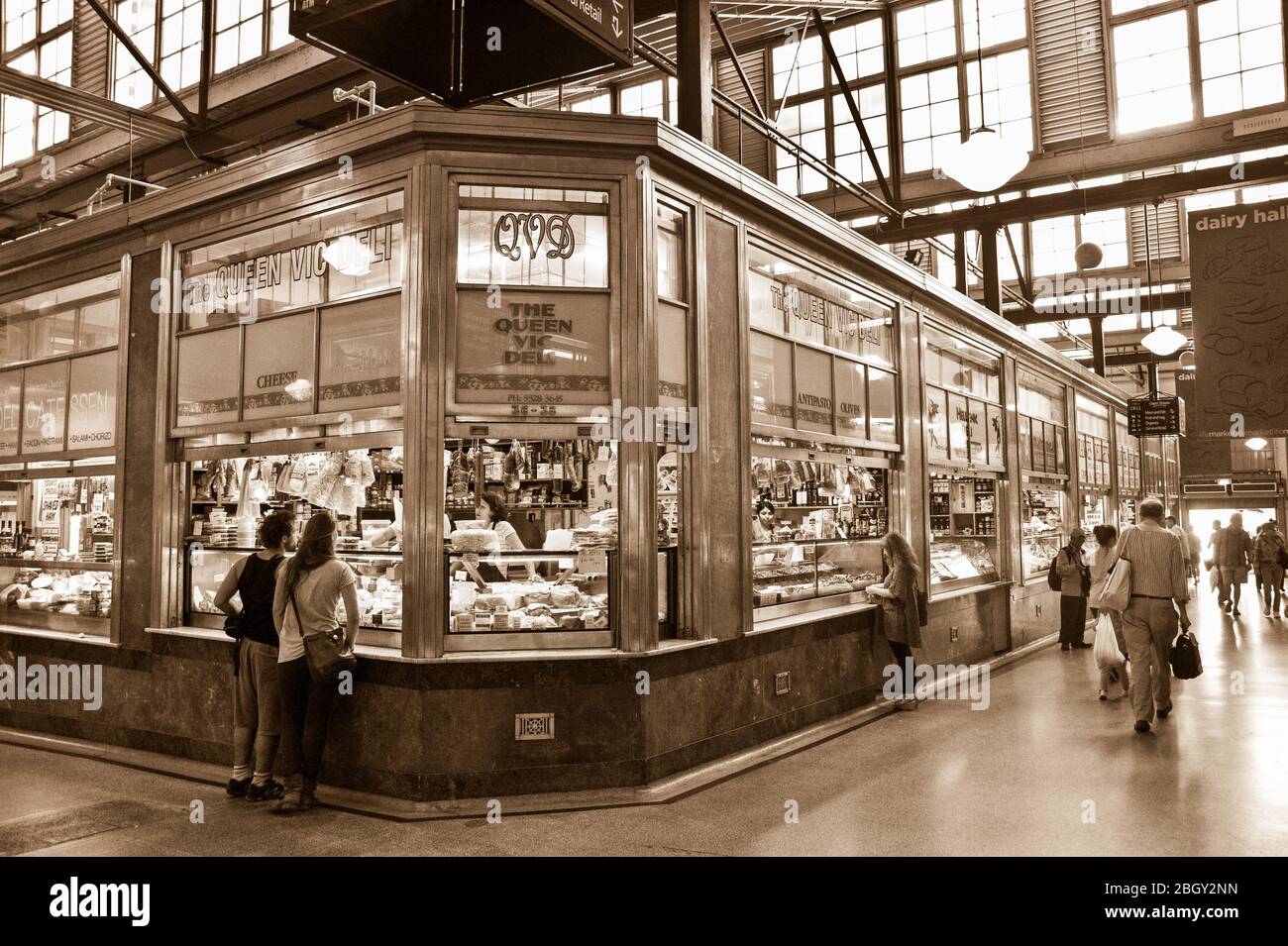 Queen Vic Deli, Victoria Market, Melbourne, Victoria, Australia Foto Stock