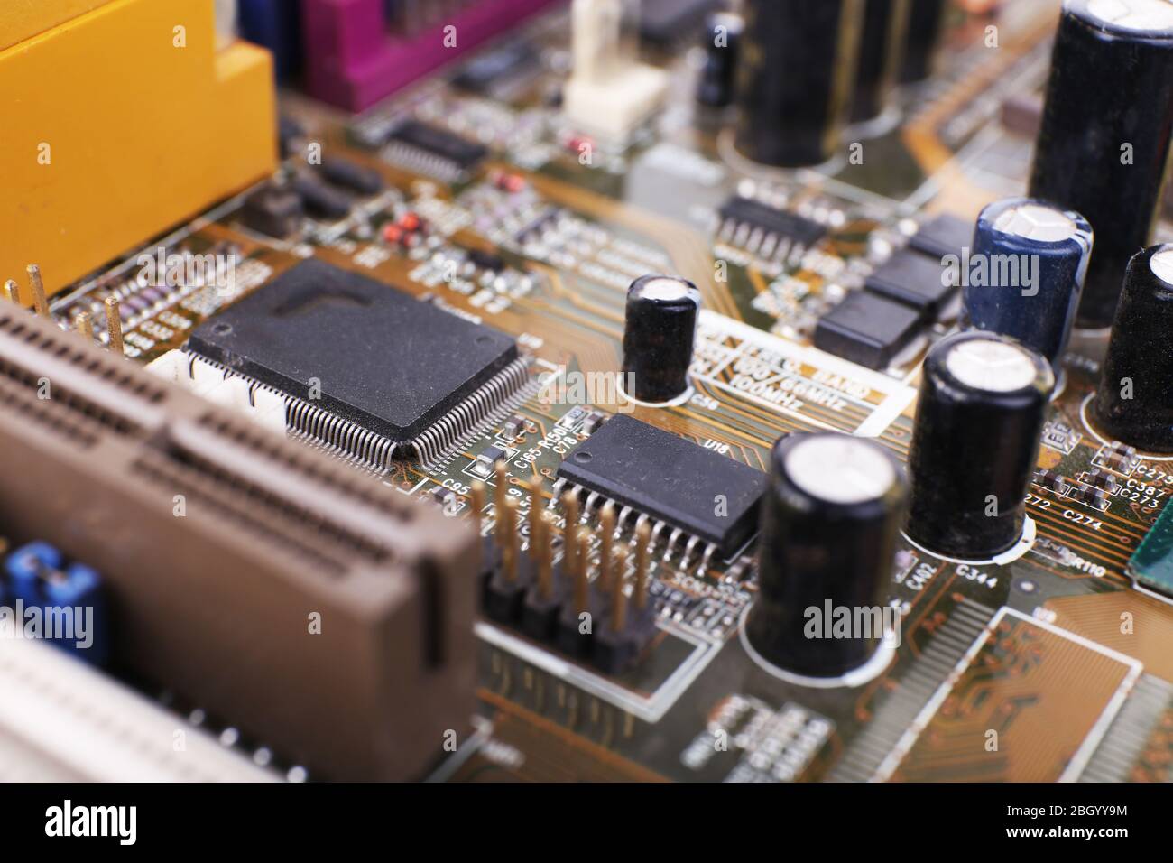 Scheda madre del computer, vista macro Foto Stock