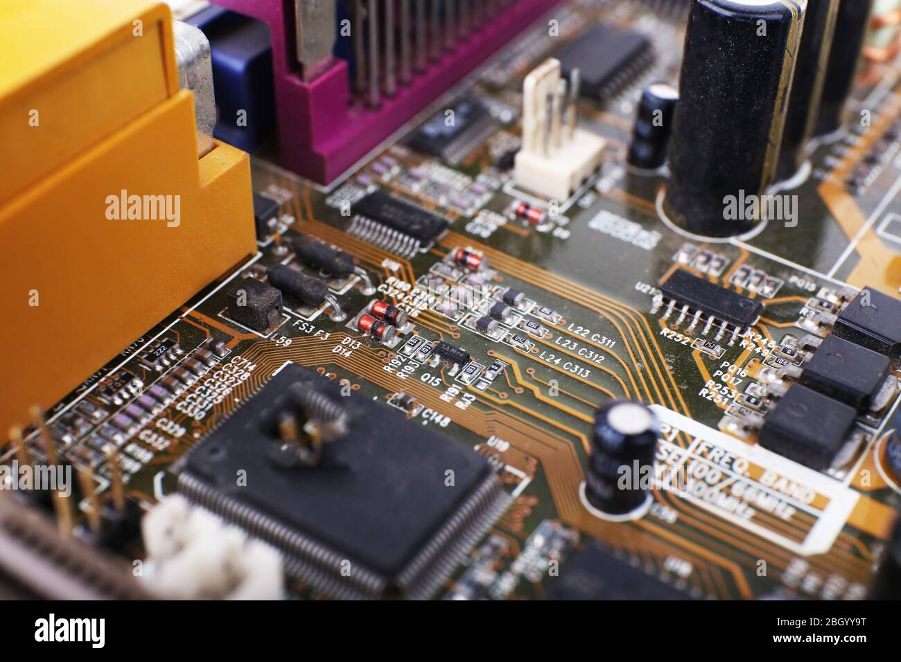 Scheda madre del computer, vista macro Foto Stock