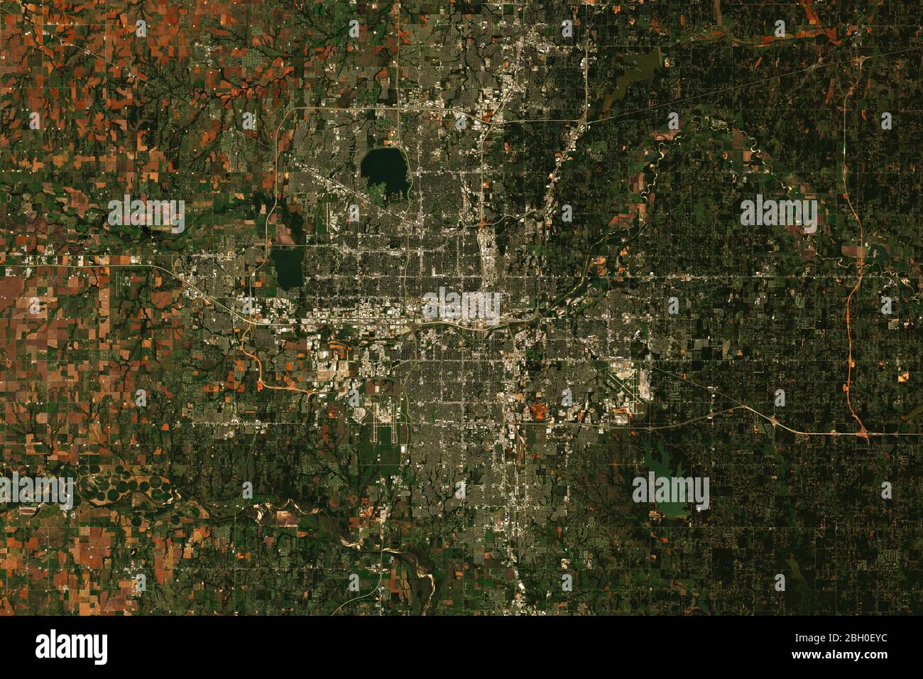 Immagine satellitare ad alta risoluzione di Oklahoma City, USA - contiene dati Copernicus Sentinel modificati (2019) Foto Stock