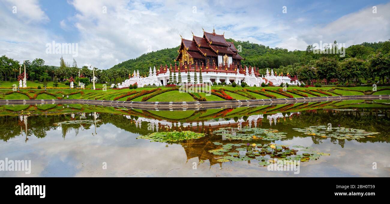 Royal flora park, noto anche come Parco Rajapruek, in Chiang Mai Thailandia Foto Stock