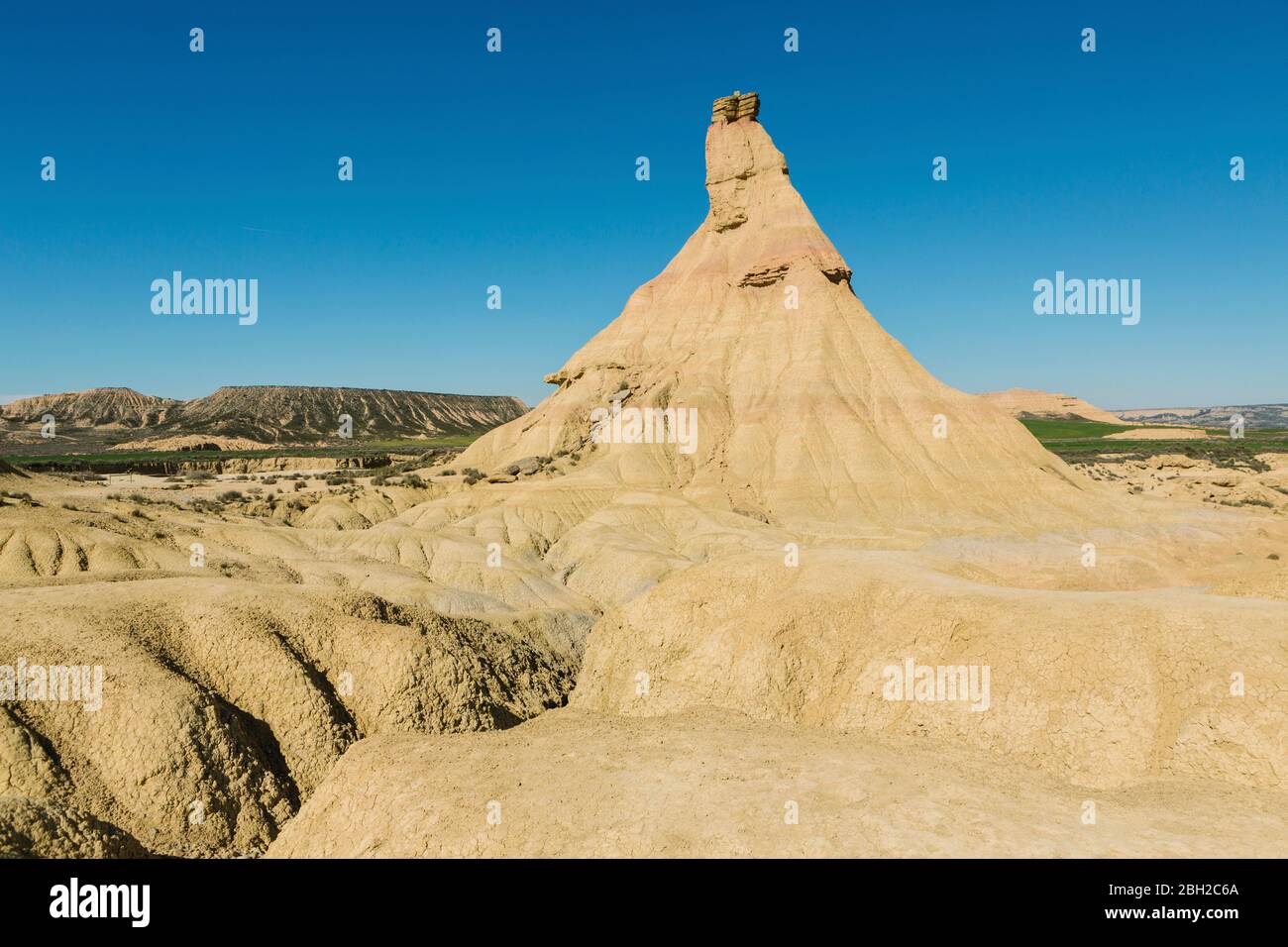 Paesaggio desertico in una giornata di sole, Bardenas Reales, Arguedas , Navarra, Spagna Foto Stock