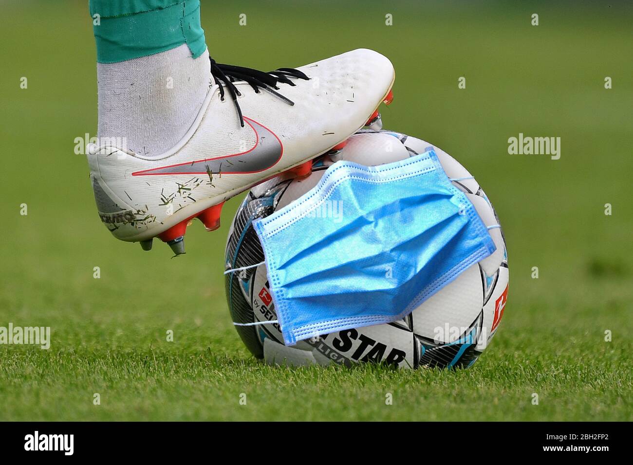 Botitas nike de futbol 2019 shop