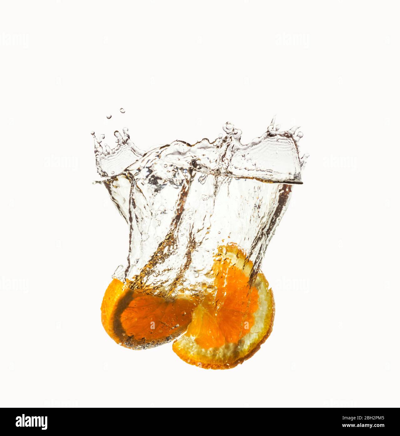 splendido spruzzi d'acqua d'arancio con una vista bellissima Foto Stock