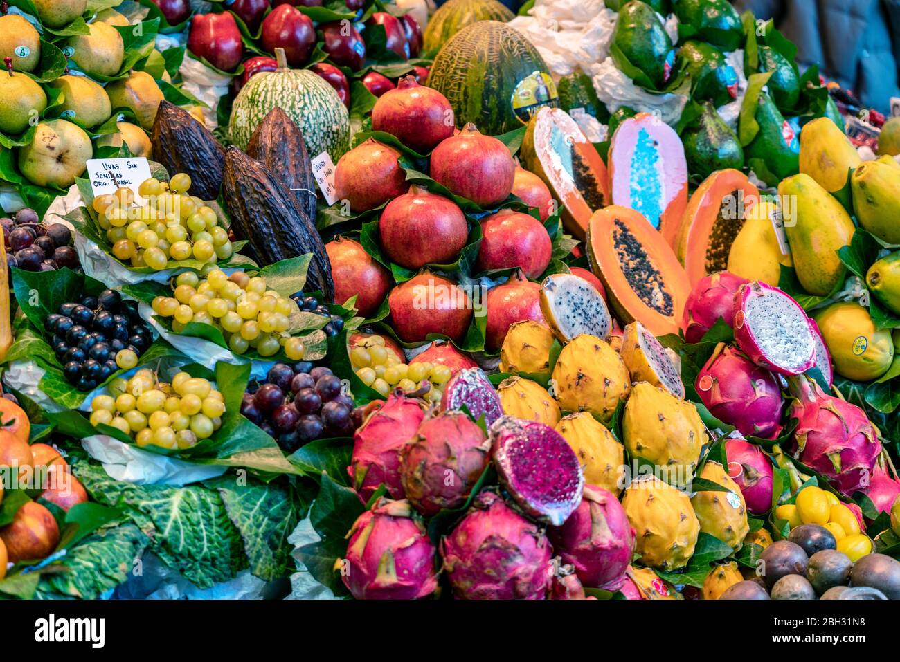 Mercato della Boqueria, frutta, Barcellona, Catalogna, Spagna Foto Stock
